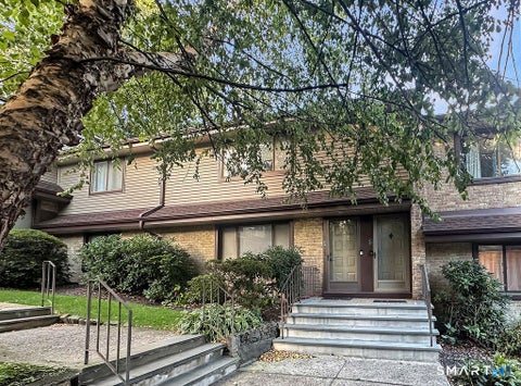 Photo for 2437 Bedford Street C18