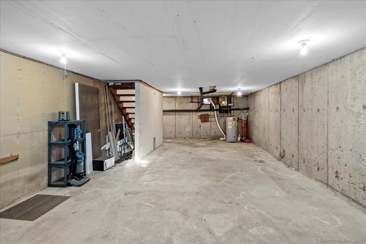55 Porter Avenue #APT 2F, Naugatuck, Connecticut image 17