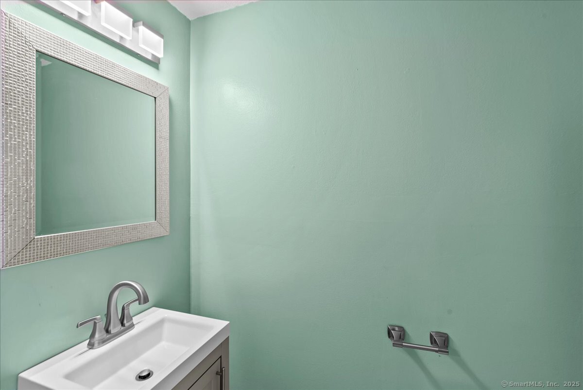 55 Porter Avenue #APT 2F, Naugatuck, Connecticut image 9