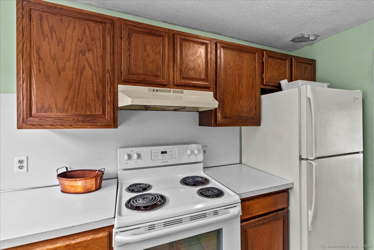55 Porter Avenue #APT 2F, Naugatuck, Connecticut image 7