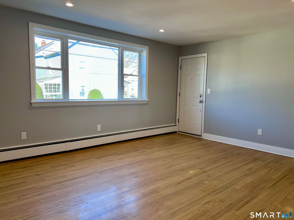 Photo of 7 Dale Street #2R, Stamford, CT 06902 (MLS # 24162061)