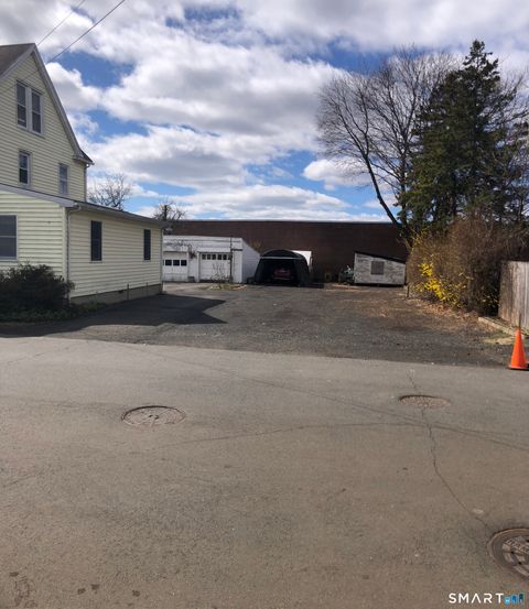 Tiny photo for 15 Oregon Avenue, Hamden, CT 06514 (MLS # 24166577)