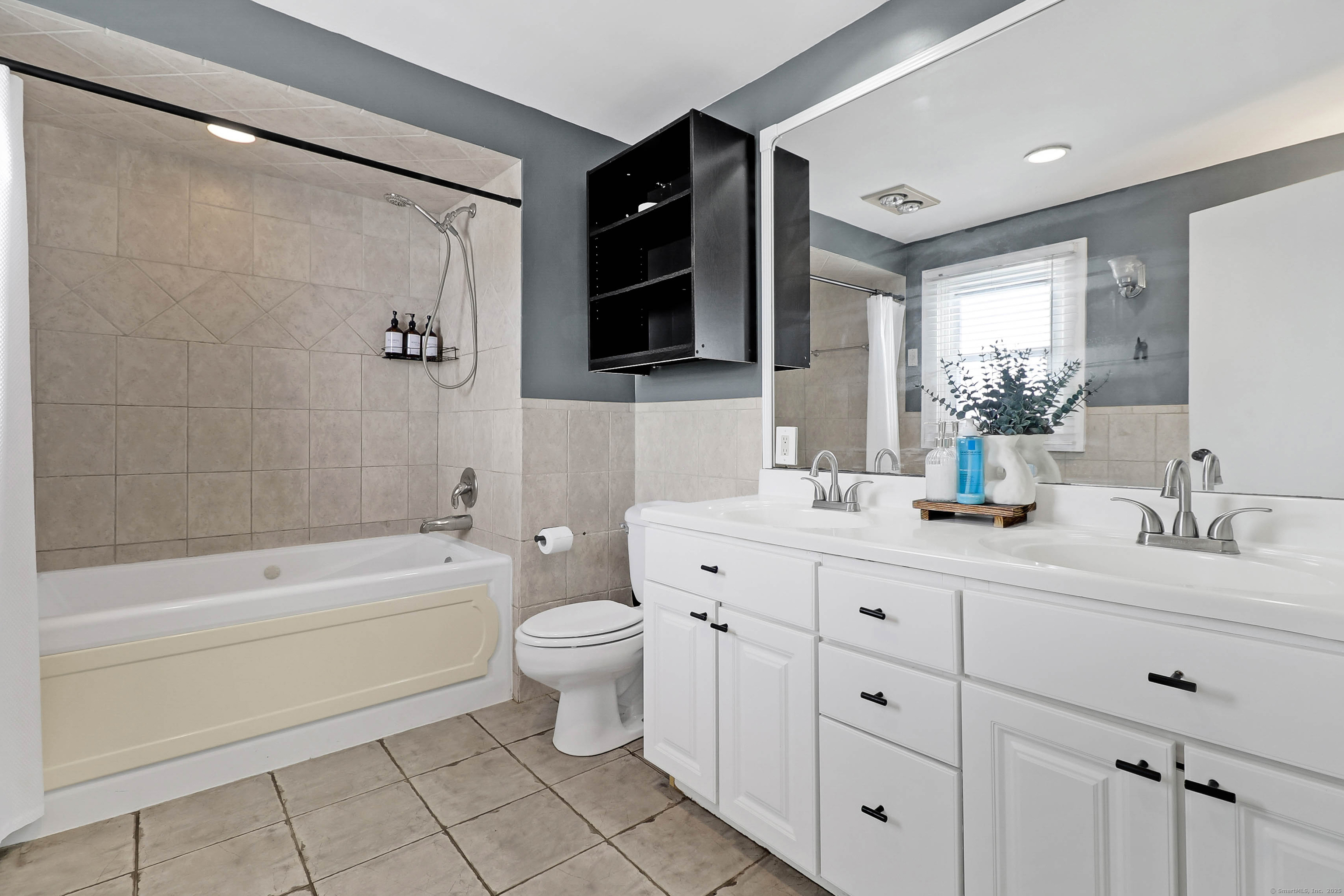 15 Smith Street, Danbury, Connecticut image 17