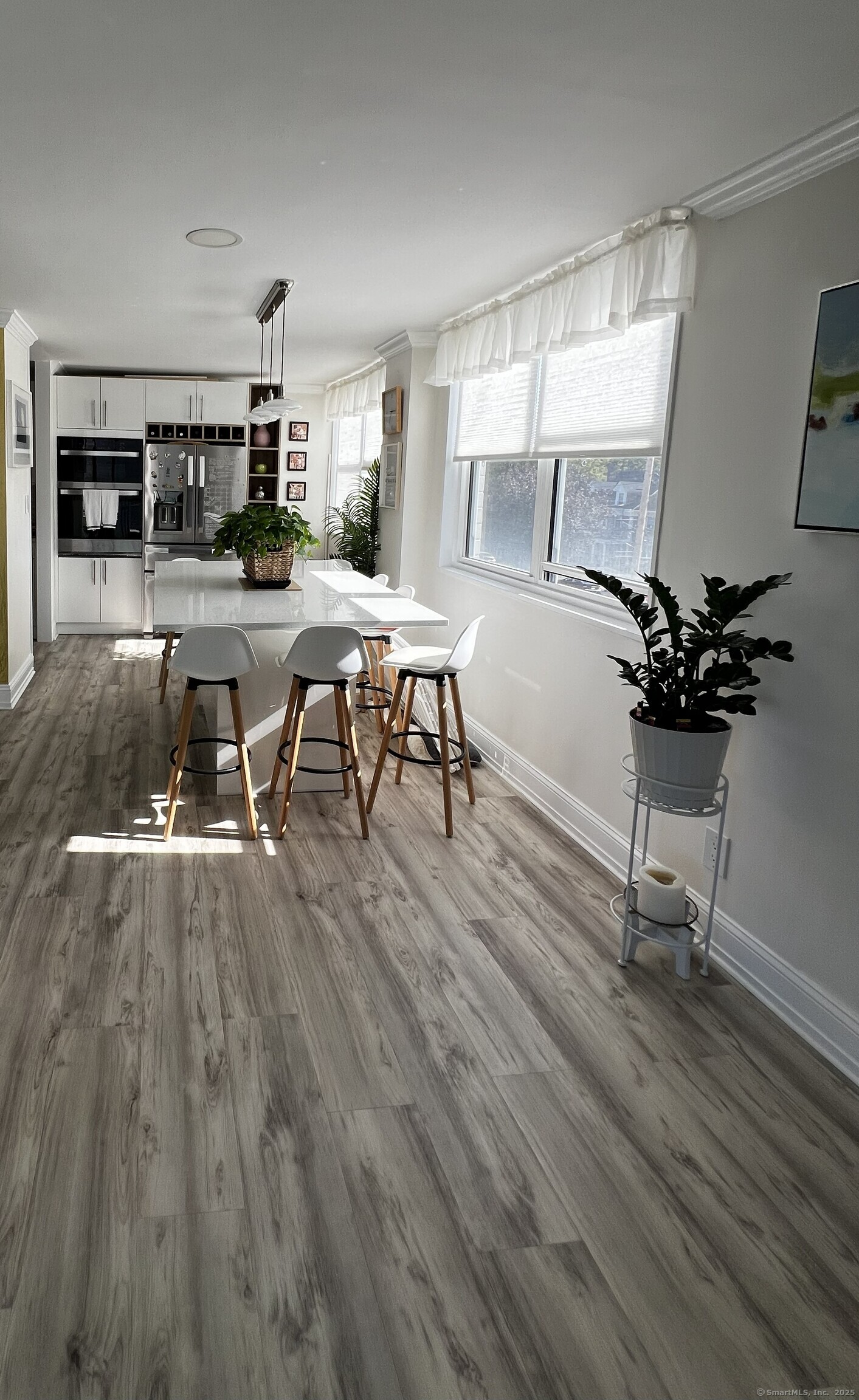 2370 North Avenue 3F