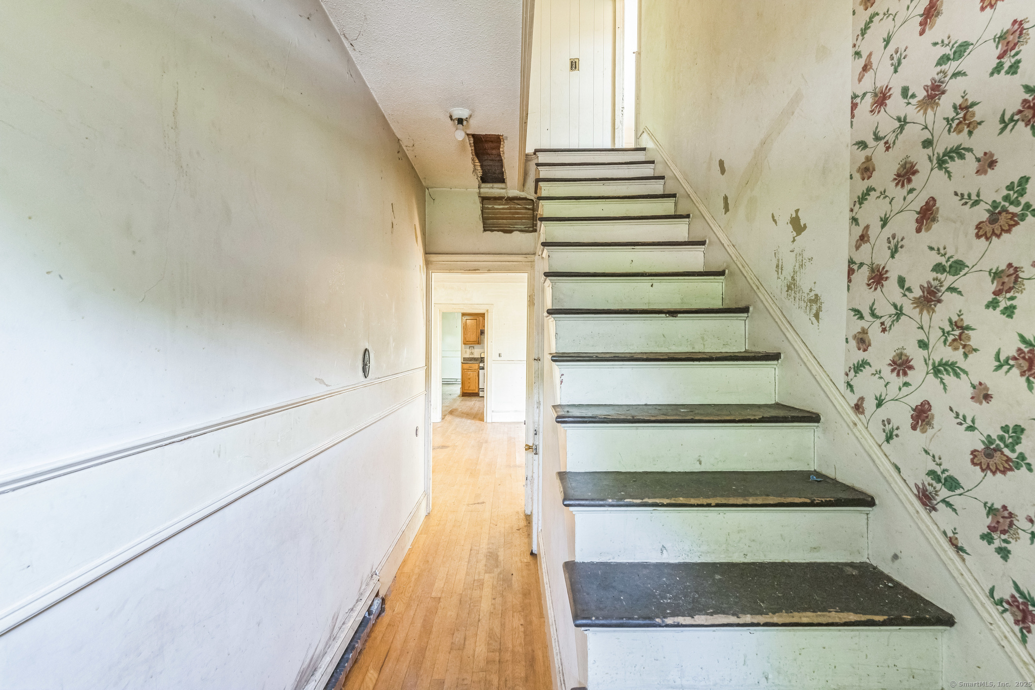 30 Mountain Avenue