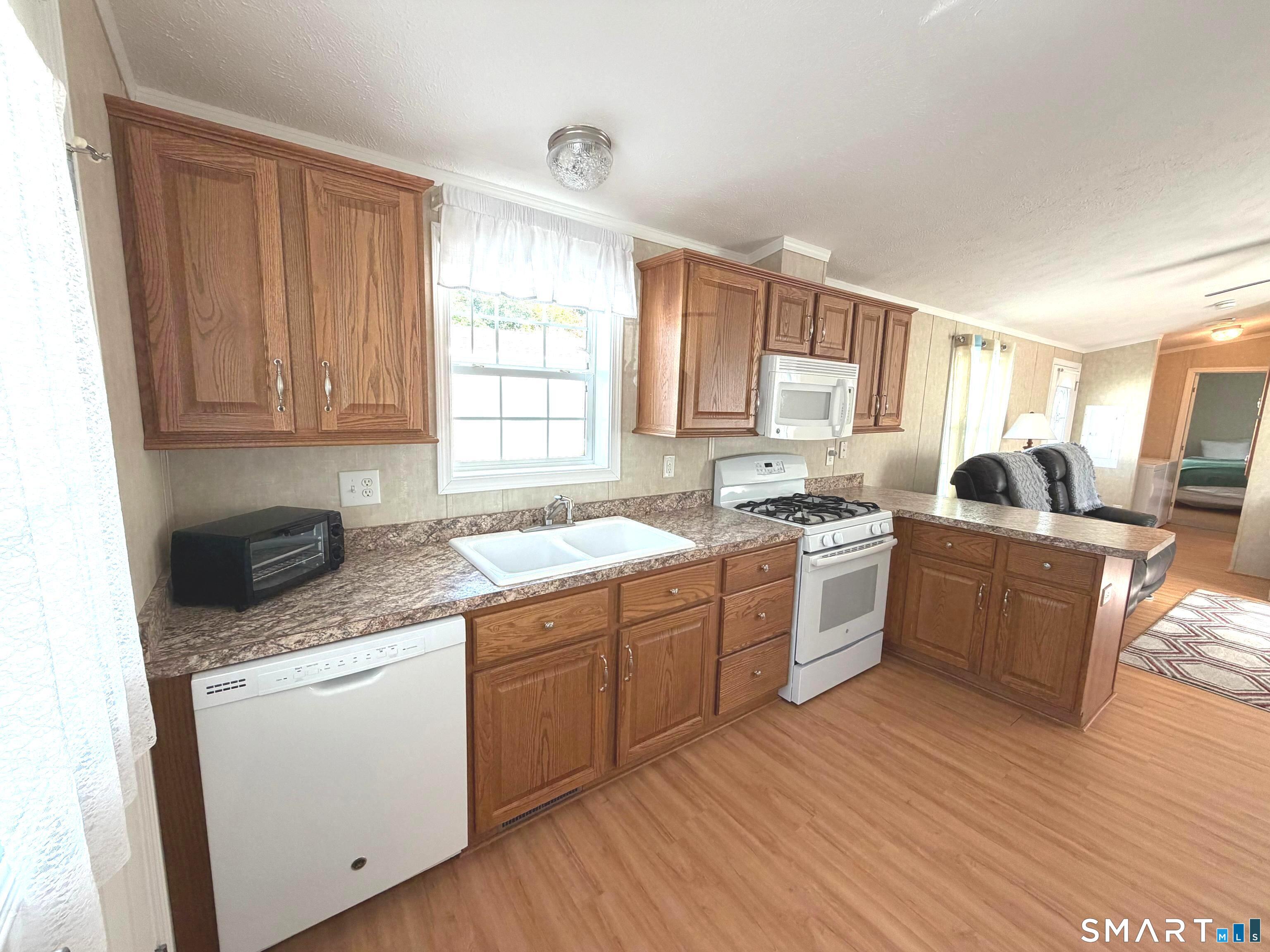 50 Linden Avenue North