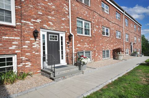 A home in New Milford