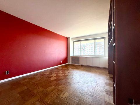 Tiny photo for 100 York Street #12 S, New Haven, CT 06511 (MLS # 24138353)