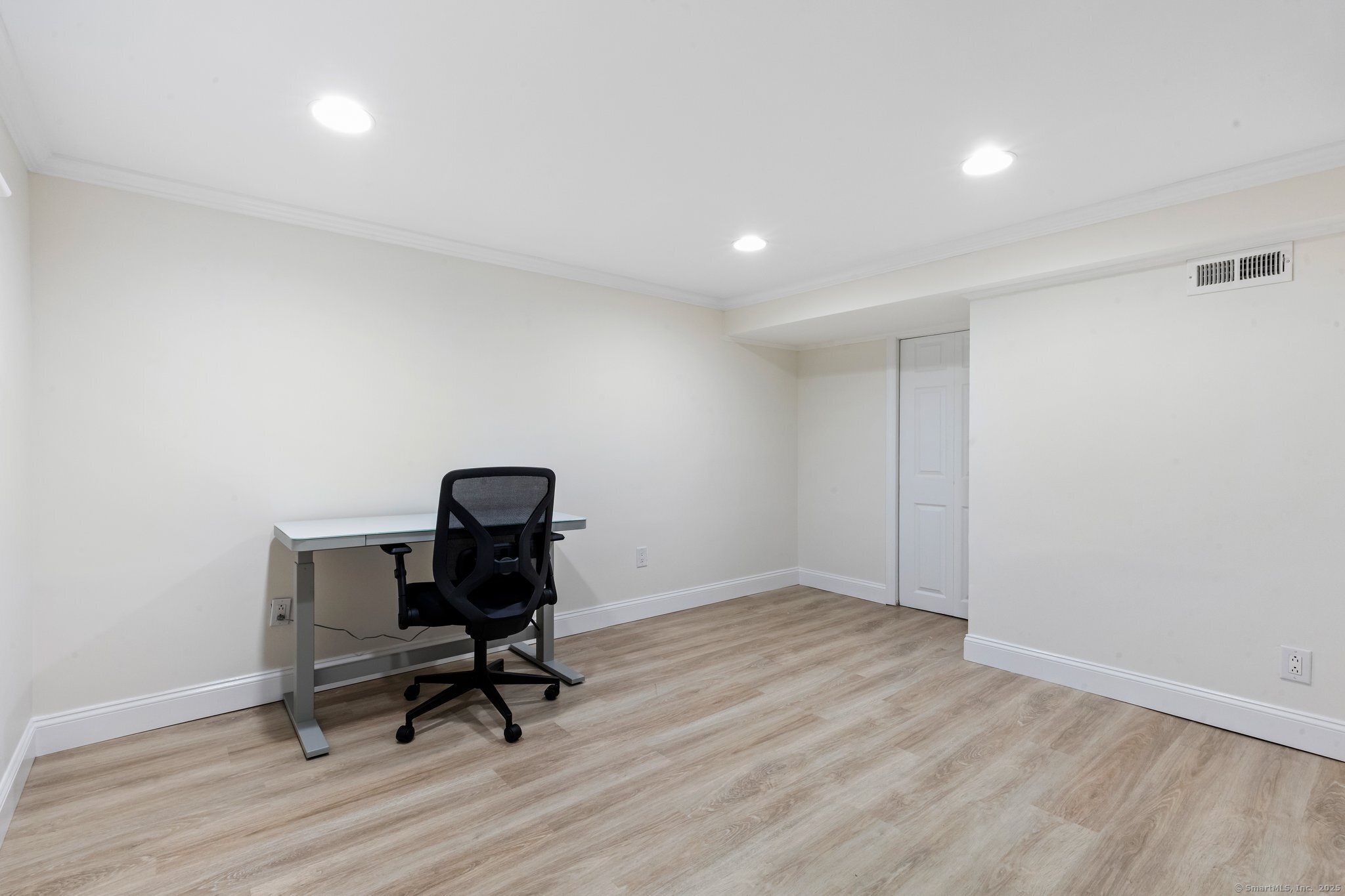 409 Sylvan Knoll Road, Stamford, Connecticut image 16