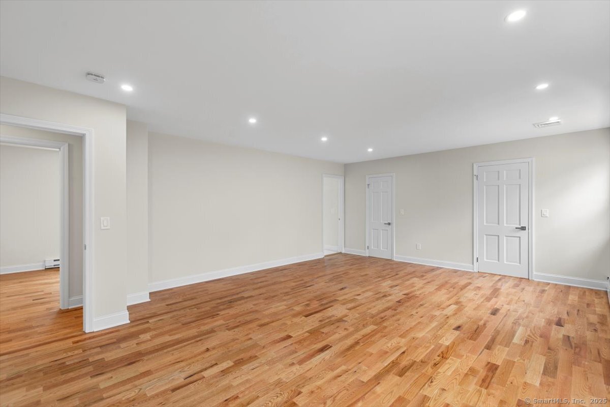 94 Sportsman Hill Road, Madison, Connecticut image 22