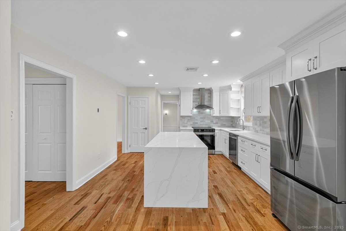 94 Sportsman Hill Road, Madison, Connecticut image 12