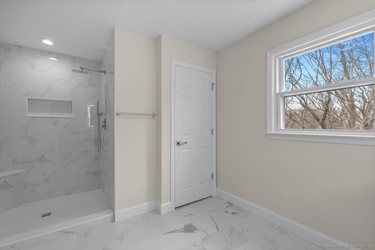 94 Sportsman Hill Road, Madison, Connecticut image 26