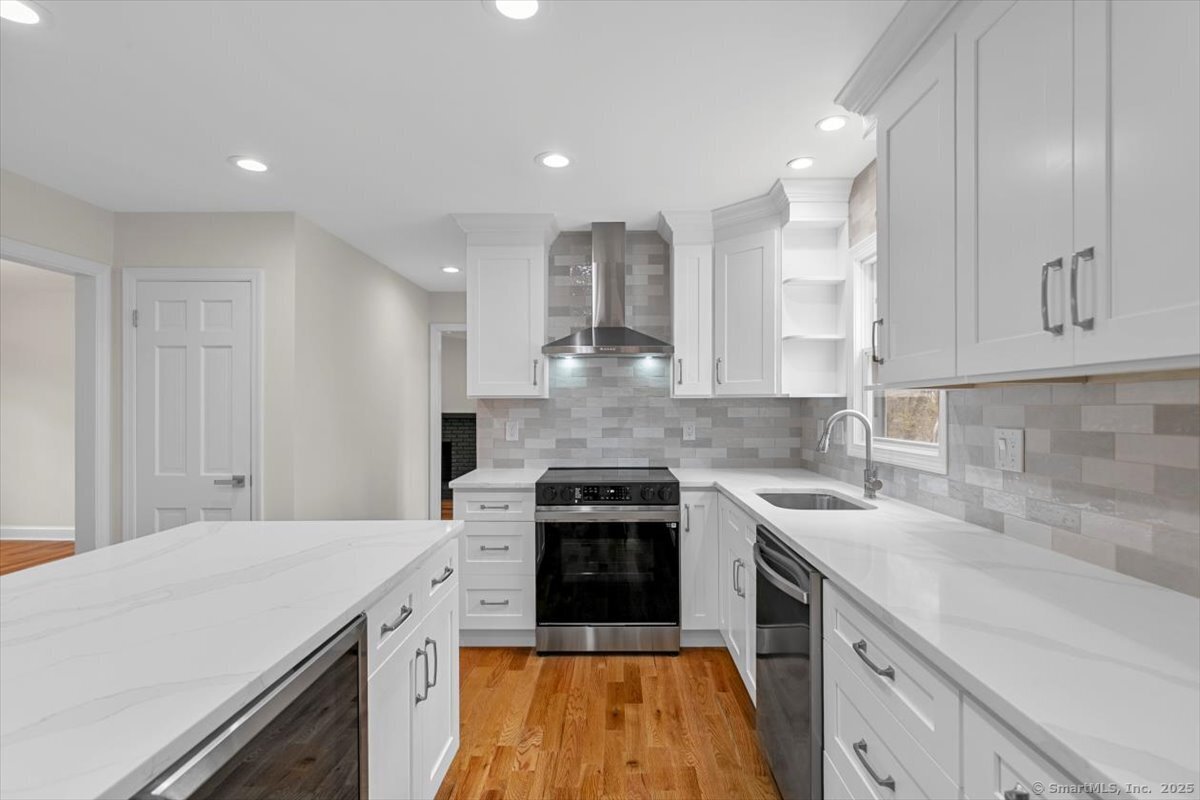 94 Sportsman Hill Road, Madison, Connecticut image 14