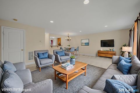 Tiny photo for 15 Freedom Way #22, East Lyme, CT 06357 (MLS # 24148544)