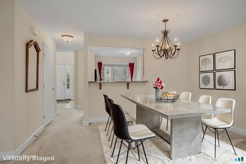 Tiny photo for 15 Freedom Way #22, East Lyme, CT 06357 (MLS # 24148544)