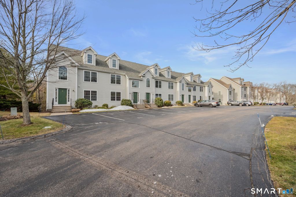Photo of 15 Freedom Way #22, East Lyme, CT 06357 (MLS # 24148544)