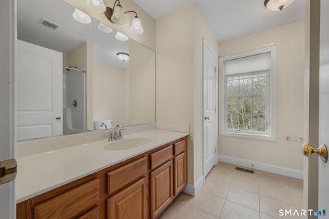 Tiny photo for 15 Freedom Way #22, East Lyme, CT 06357 (MLS # 24148544)