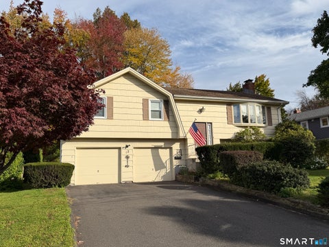 Photo of 12 Nathan Hale Drive, Newington, CT 06111 (MLS # 24215227)