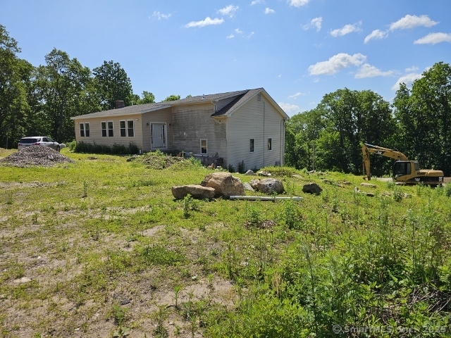 390 Old Post Road