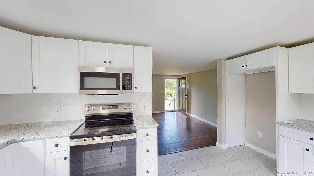 3 Richard Lane, Prospect, Connecticut image 5