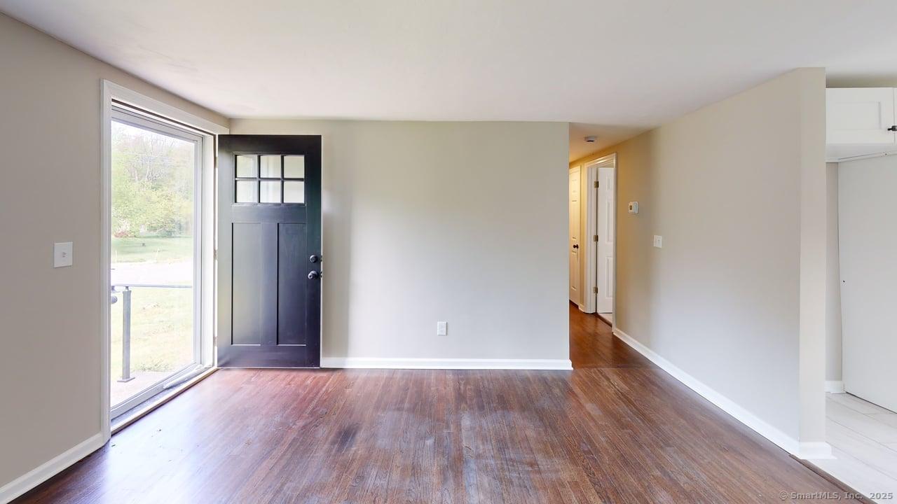 3 Richard Lane, Prospect, Connecticut image 2