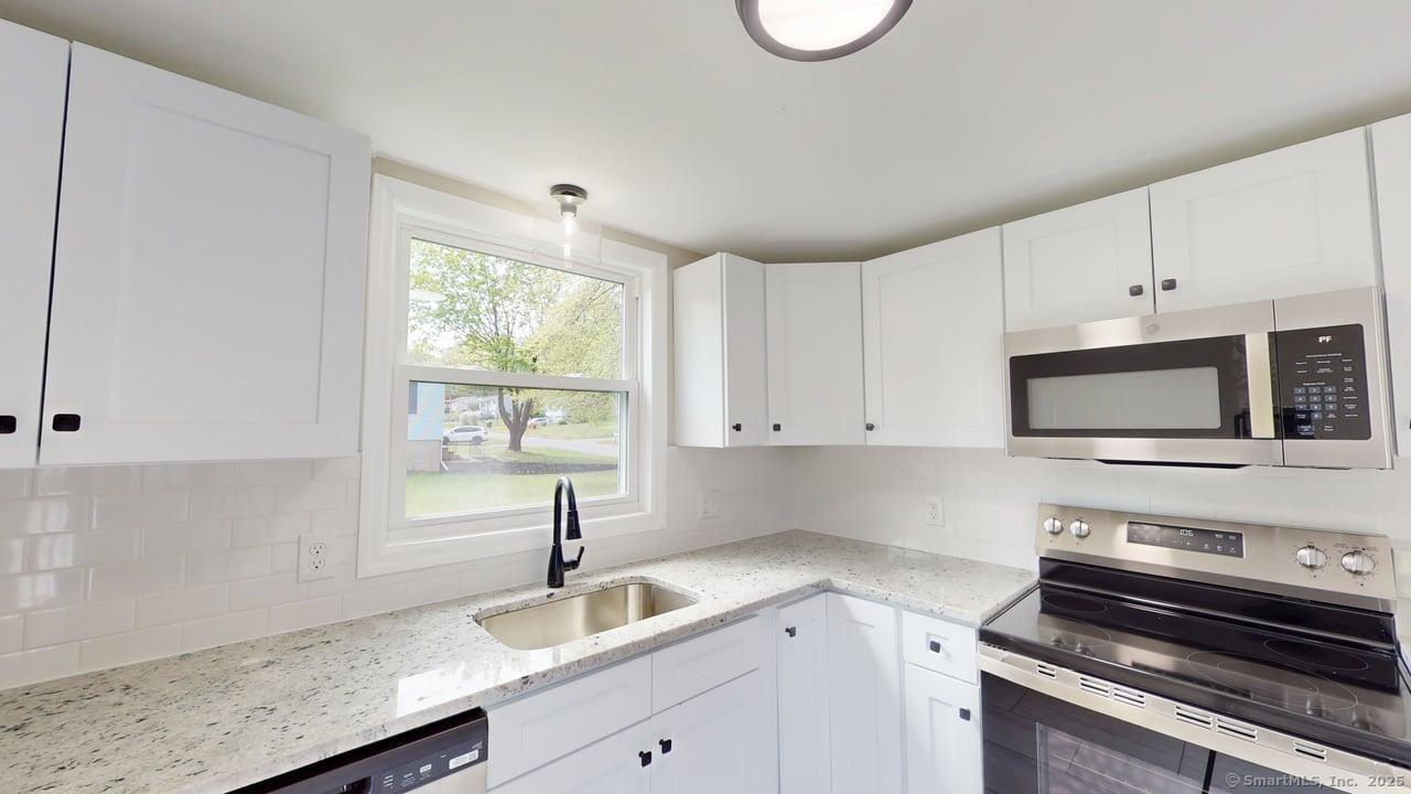 3 Richard Lane, Prospect, Connecticut image 4