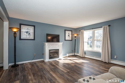 Tiny photo for 35 Fairlawn Street, Farmington, CT 06032 (MLS # 24165308)