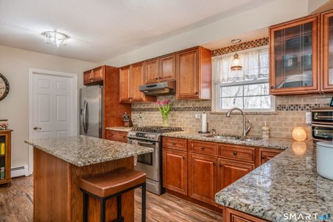 Tiny photo for 35 Fairlawn Street, Farmington, CT 06032 (MLS # 24165308)