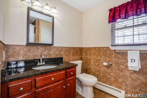 Tiny photo for 35 Fairlawn Street, Farmington, CT 06032 (MLS # 24165308)