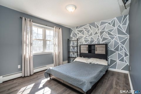 Tiny photo for 35 Fairlawn Street, Farmington, CT 06032 (MLS # 24165308)