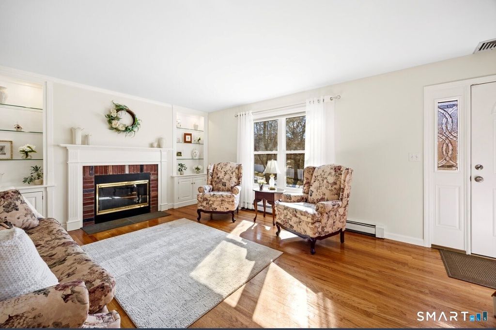 Photo of 28 Ridge Lane, Shelton, CT 06484 (MLS # 24153769)