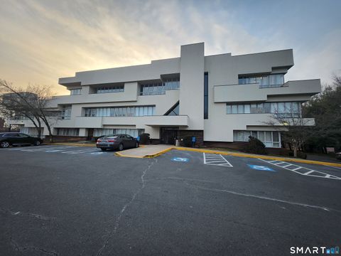 60 Washington Avenue 303 & 304 Hamden CT 06518