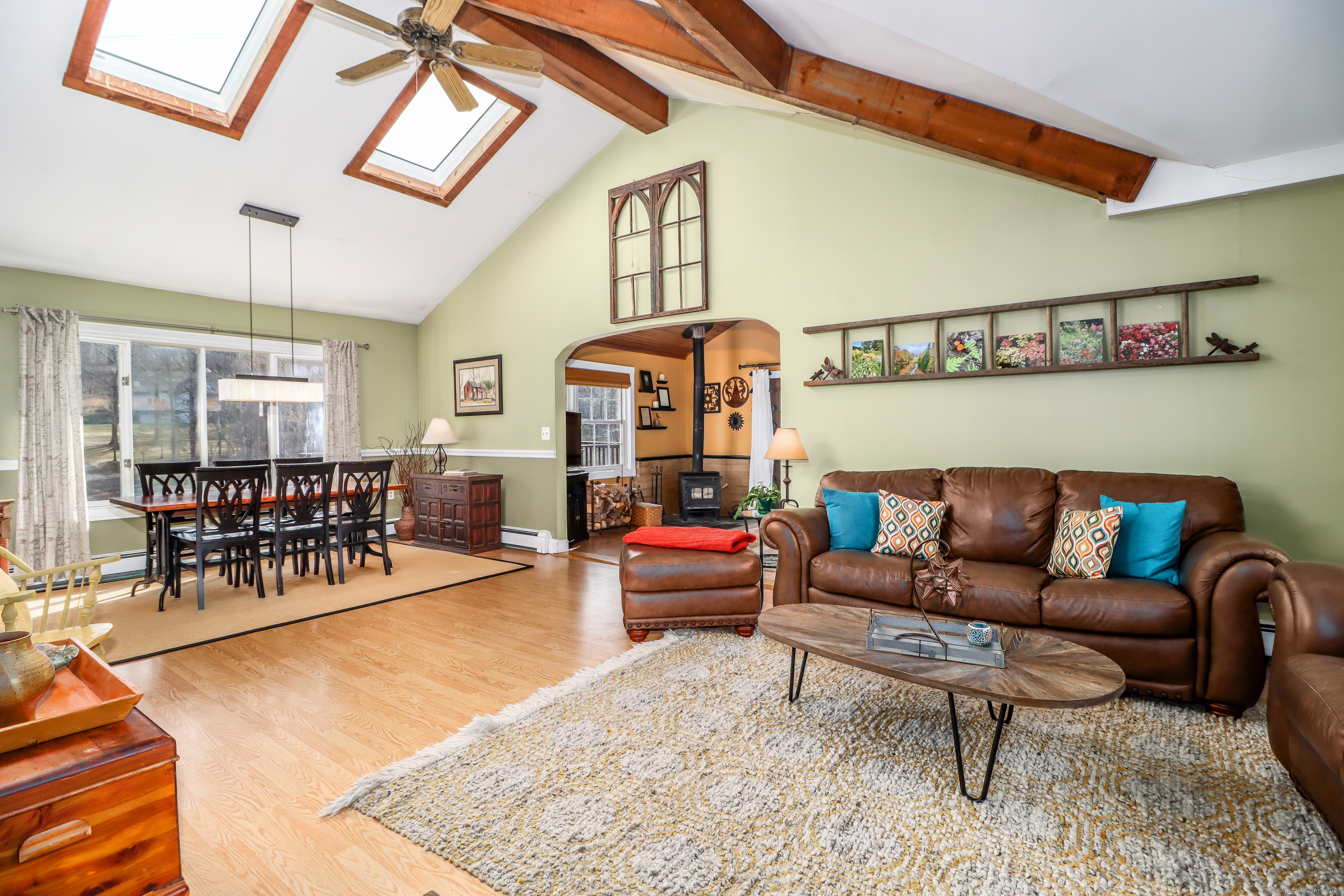 172 Chestnut Ridge Road, Bethel, Connecticut image 3