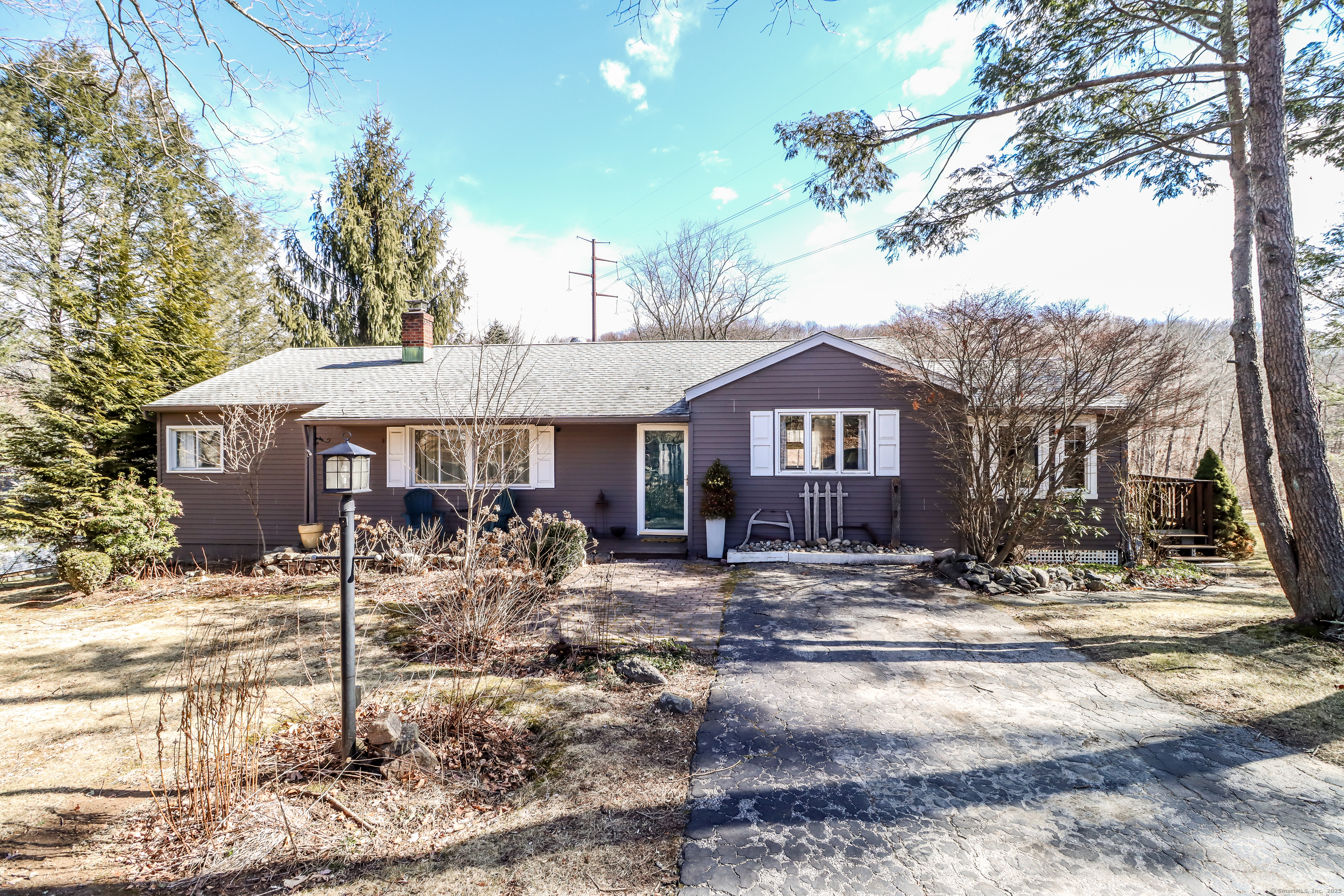 172 Chestnut Ridge Road, Bethel, Connecticut image 1