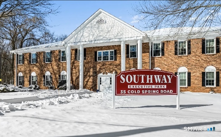 35 Cold Spring Road 515