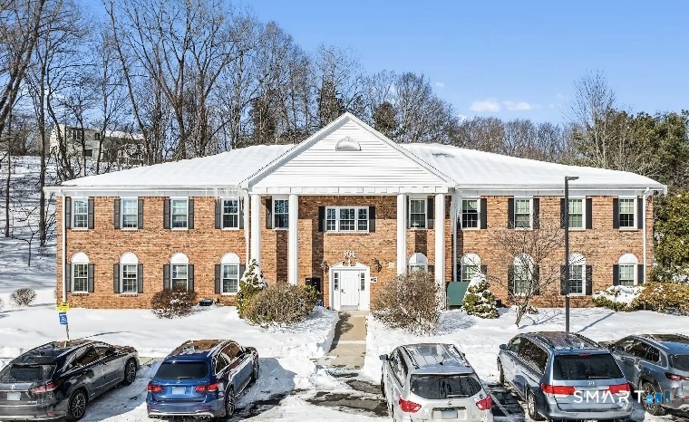 35 Cold Spring Road 515