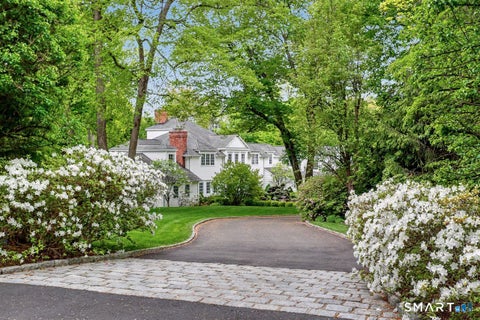 Homes For Sale - 34 Bayberry Road<br/> New Canaan, CT 06840