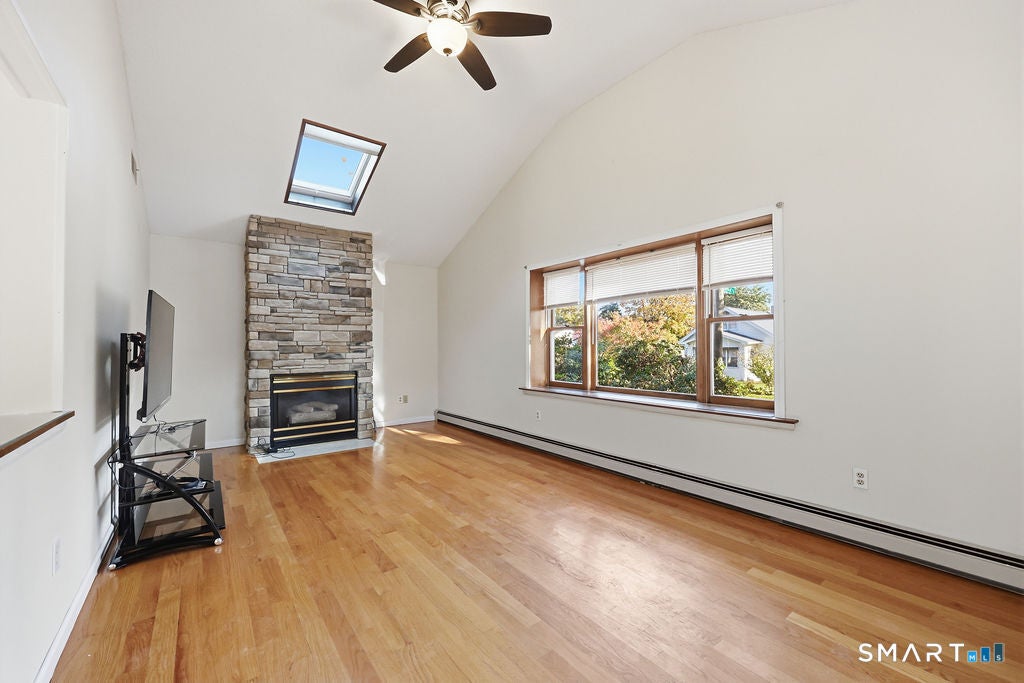 15 Anise Street