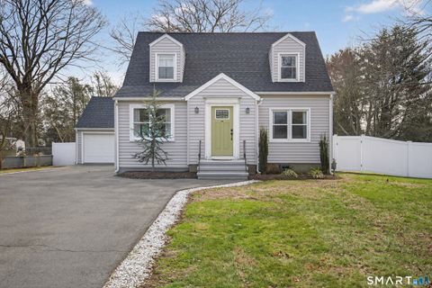 Photo of 45 Walnut Street, Milford, CT 06461 (MLS # 24163266)