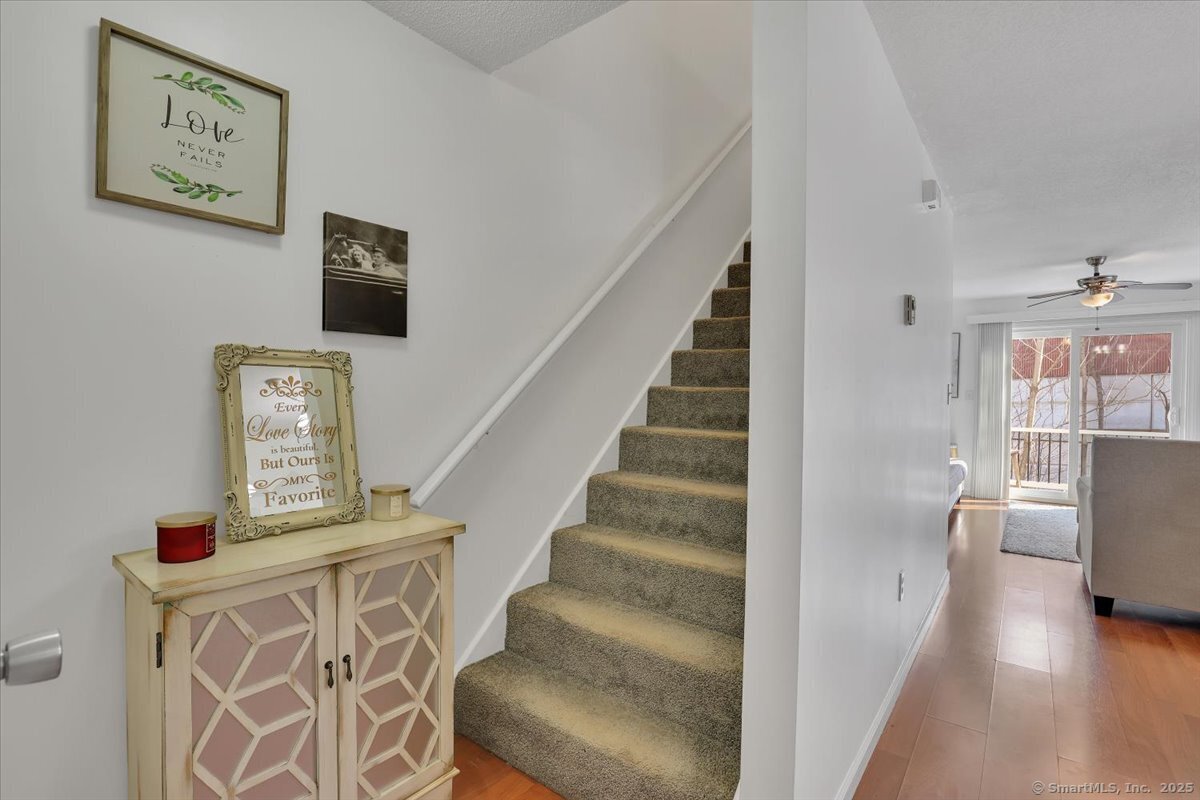 1243 East Street #APT F, New Britain, Connecticut image 14