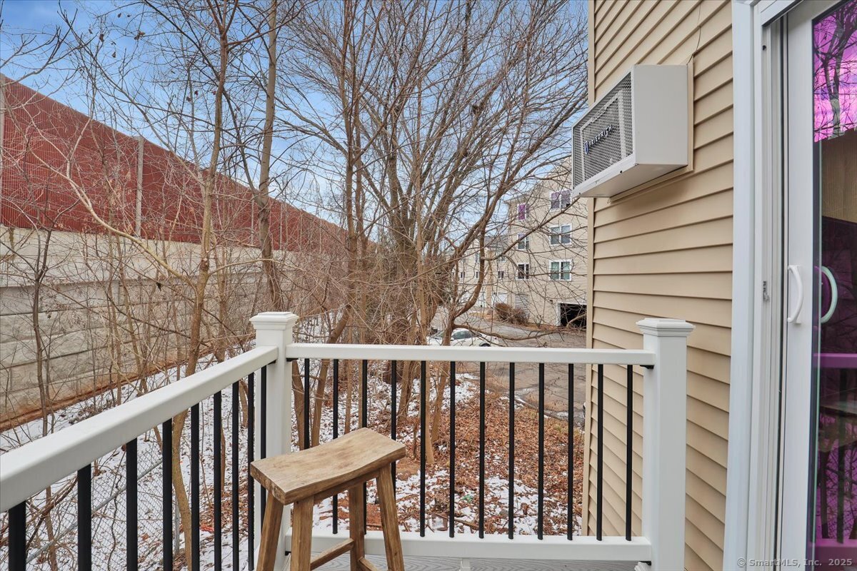 1243 East Street #APT F, New Britain, Connecticut image 23