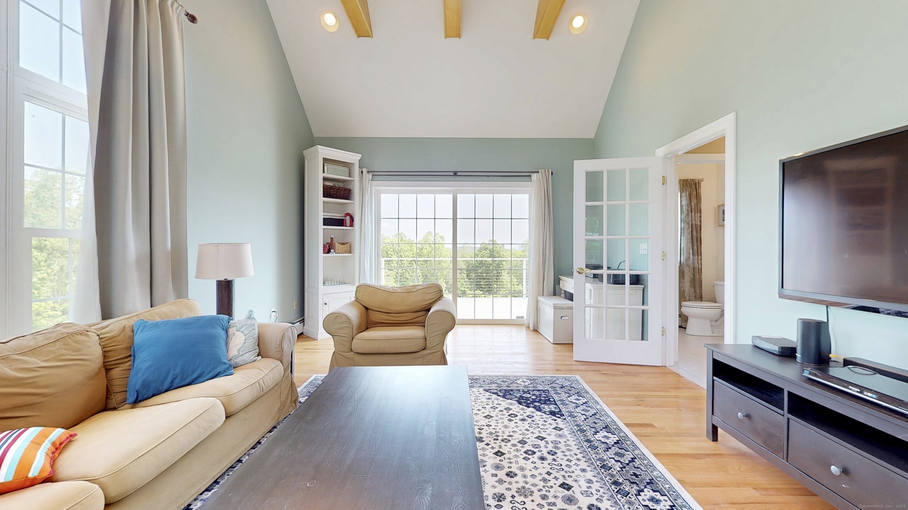 445 Westside Lane