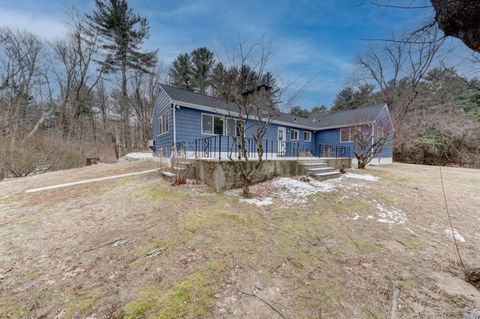 A home in New Hartford