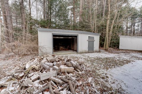 A home in New Hartford