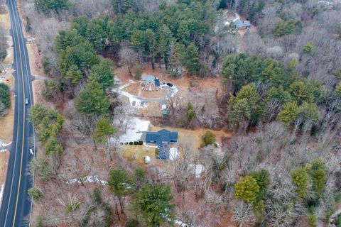 A home in New Hartford