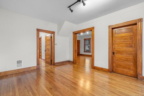 Tiny photo for 32 oak Avenue #A, Shelton, CT 06484 (MLS # 24134113)
