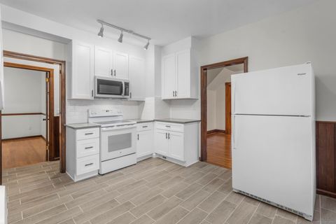 Tiny photo for 32 oak Avenue #A, Shelton, CT 06484 (MLS # 24134113)