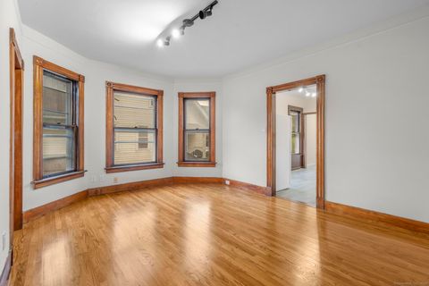 Tiny photo for 32 oak Avenue #A, Shelton, CT 06484 (MLS # 24134113)