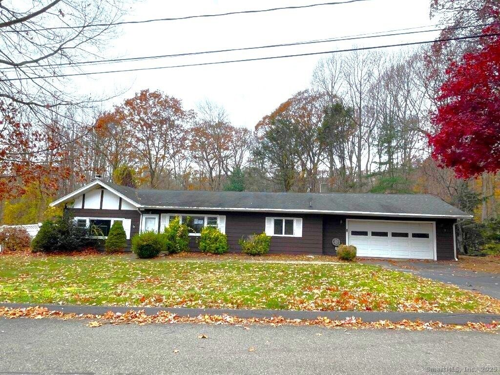 Photo of 3 Medley Lane, Clinton, CT 06413 (MLS # 24141086)