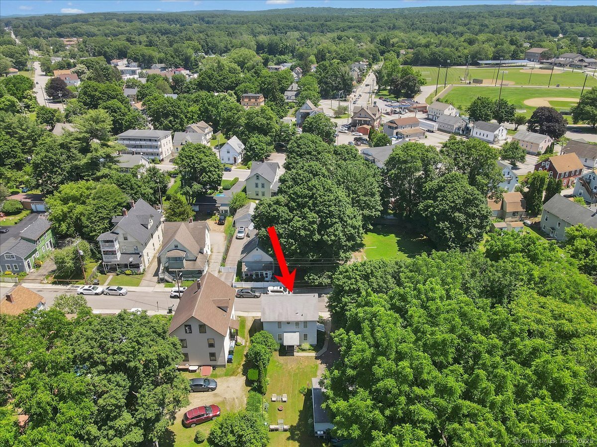 Windham, Connecticut 06226, United States, 8 Bedrooms Bedrooms, ,4 BathroomsBathrooms,Residential,Active,162254